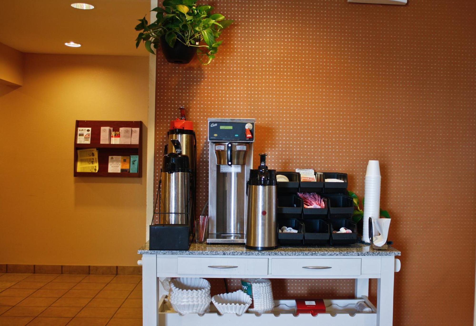 Baymont By Wyndham Peoria Hotel Bagian luar foto